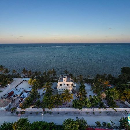 דירות סקלאק Caribbean Casa Blanca מראה חיצוני תמונה