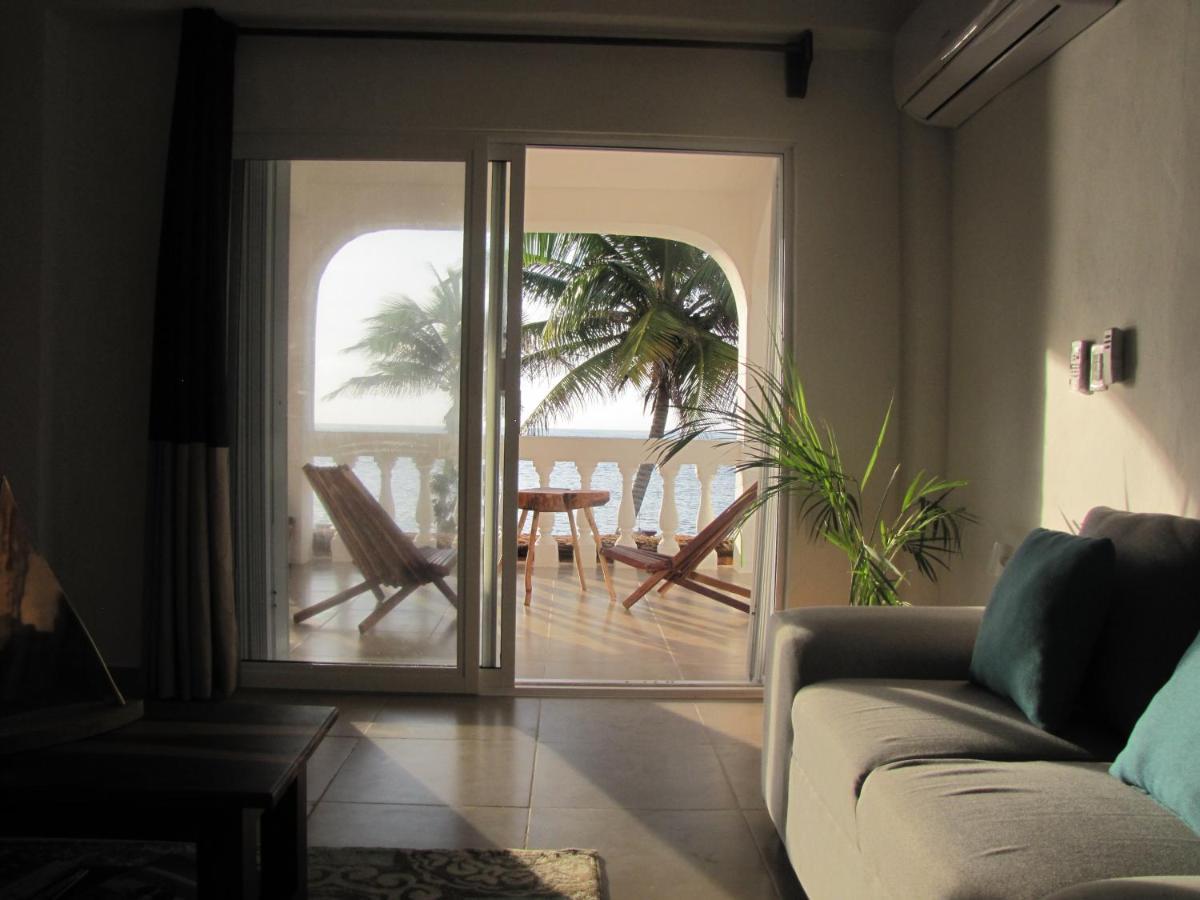 דירות סקלאק Caribbean Casa Blanca מראה חיצוני תמונה