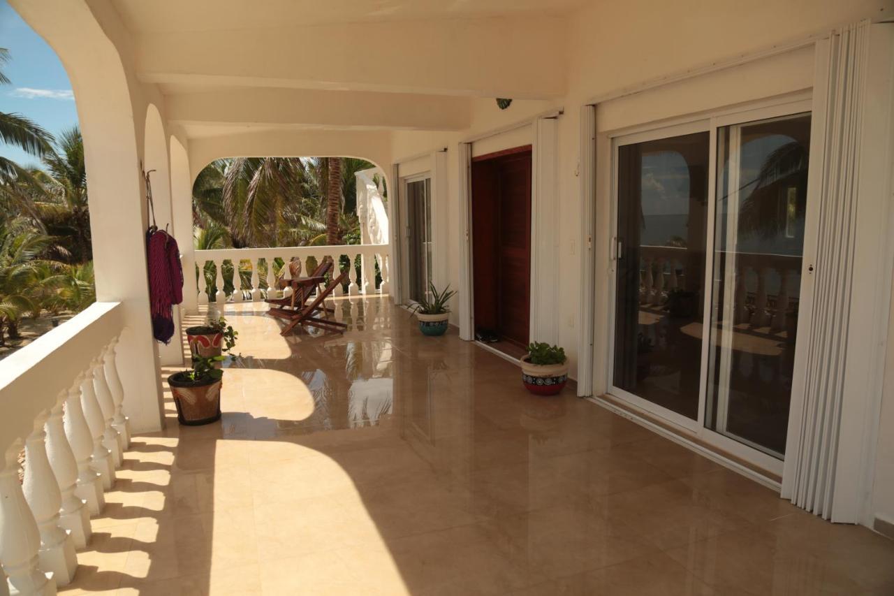 דירות סקלאק Caribbean Casa Blanca מראה חיצוני תמונה