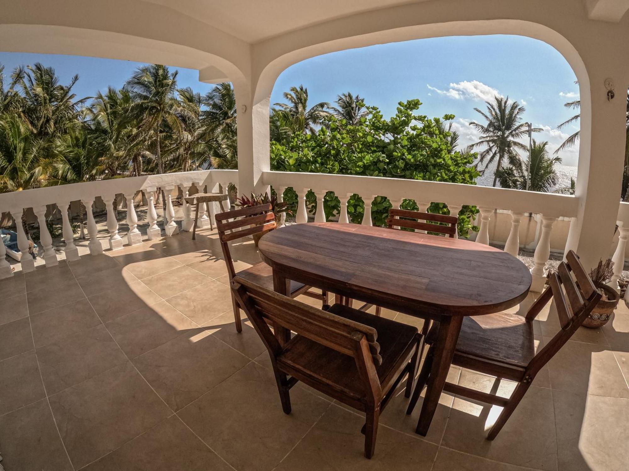 דירות סקלאק Caribbean Casa Blanca מראה חיצוני תמונה